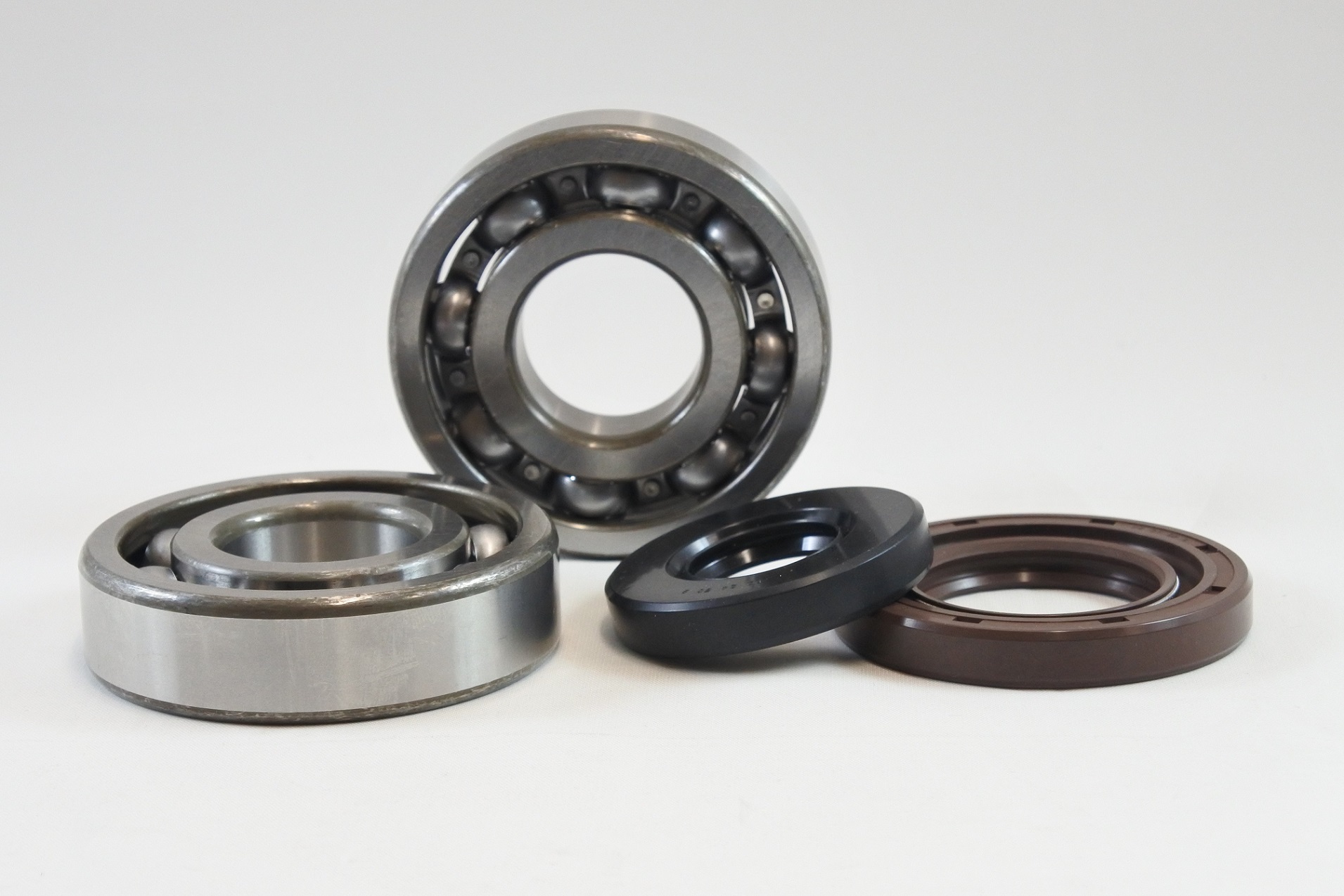 MAIN BEARING AND SEAL KIT 79-81 SUZUKI PE RM 400 VINTCO KMB022 thumbnail 3