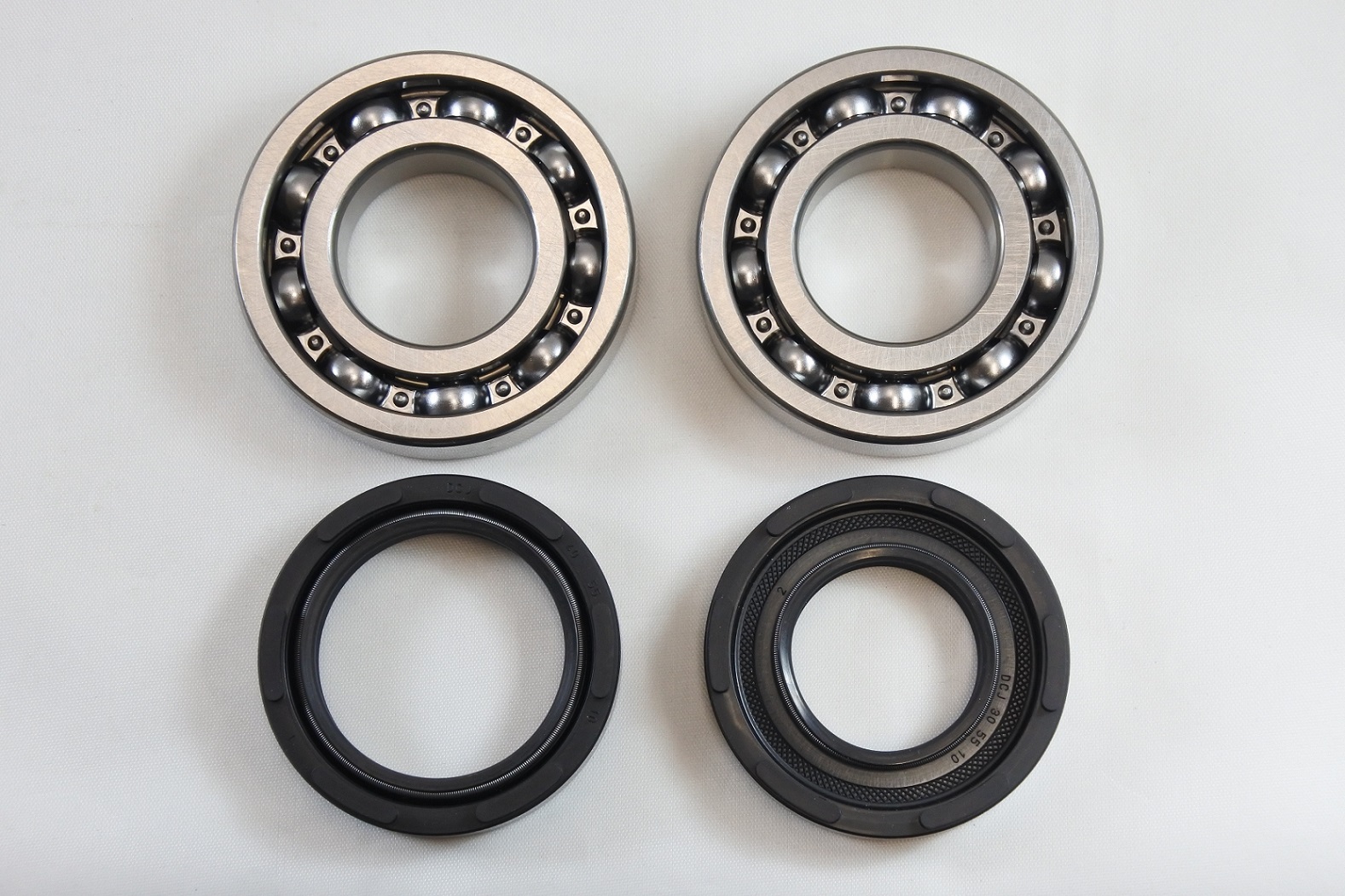MAIN BEARING AND SEAL KIT 74-81 YAMAHA DT IT MX TY YZ 250 VINTCO KMB025 image 1