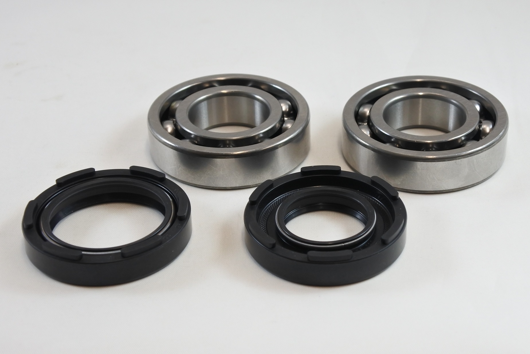 MAIN BEARING AND SEAL KIT 74-81 YAMAHA DT IT MX TY YZ 250 VINTCO KMB025 thumbnail 2