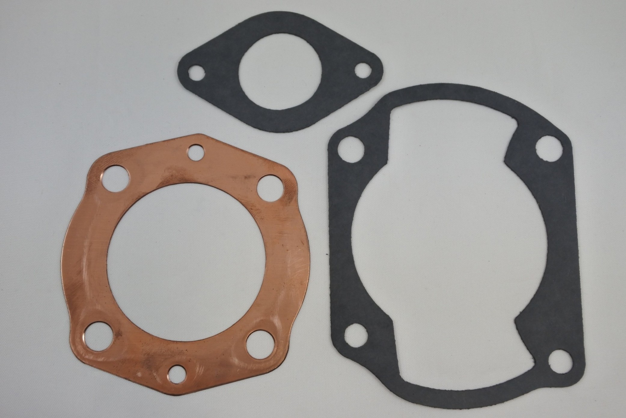TOP END GASKET KIT 76-78 HONDA CR 125 BORES 56mm-58mm VINTCO KTE004 thumbnail 3