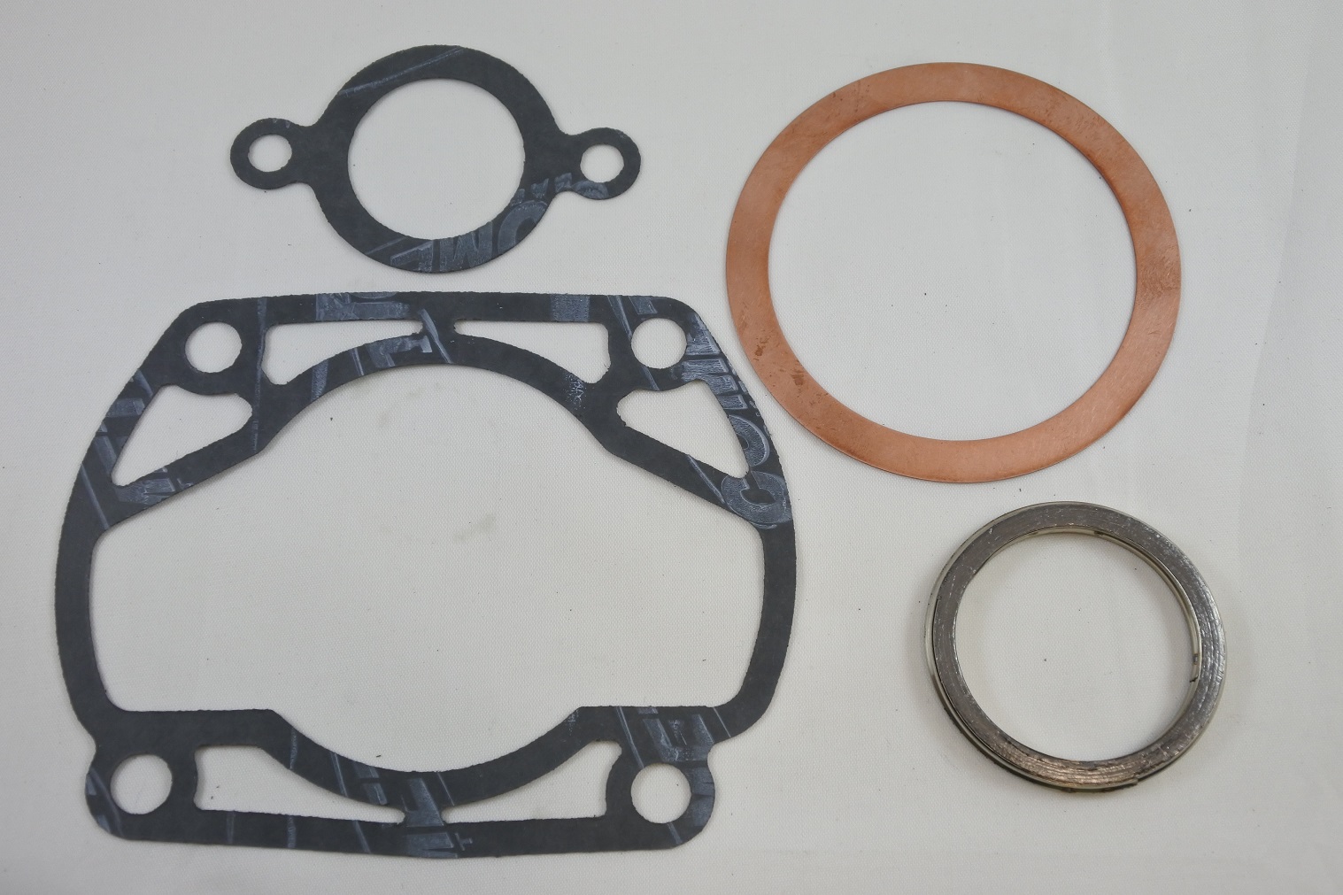 TOP END GASKET KIT 72-75 SUZUKI TM 250 70-71mm BORE VINTCO KTE023 thumbnail 2