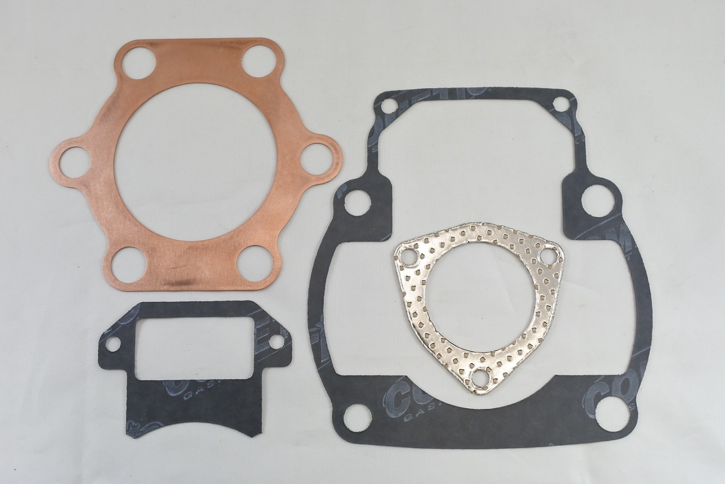 TOP END GASKET KIT 79-81 SUZUKI PE RM RS 250 67-68.5mm BORE VINTCO KTE025 thumbnail 2