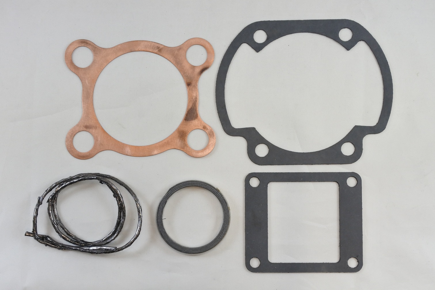 TOP END GASKET KIT 72-75 YAMAHA AT 2 3 MX YZ 125 56-58.5mm BORE VINTCO KTE029 image 1