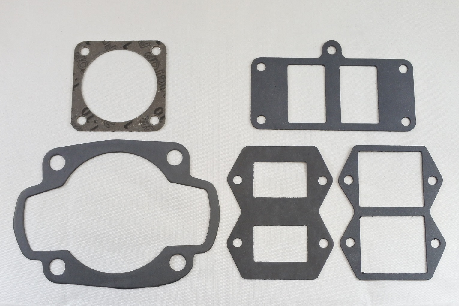 TOP END GASKET KIT 74-77 HUSQVARNA CR WR 250 STD BORE 69.5mm VINTCO KTE051 image 1