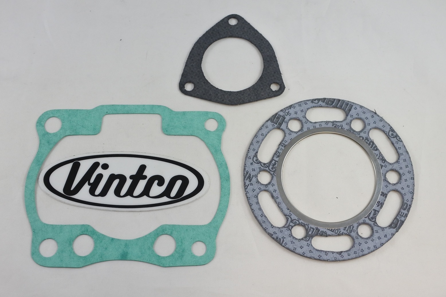 TOP END GASKET KIT 82-83 SUZUKI RM 125 BORE 54-55.4mm VINTCO KTE072 image 1