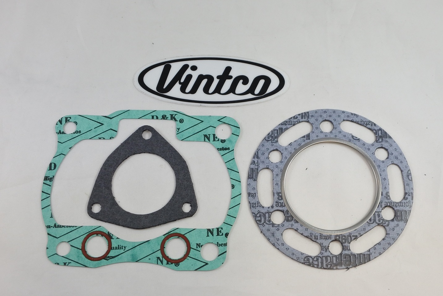 TOP END GASKET KIT 82-83 SUZUKI RM 125 BORE 54-55.4mm VINTCO KTE072 thumbnail 2