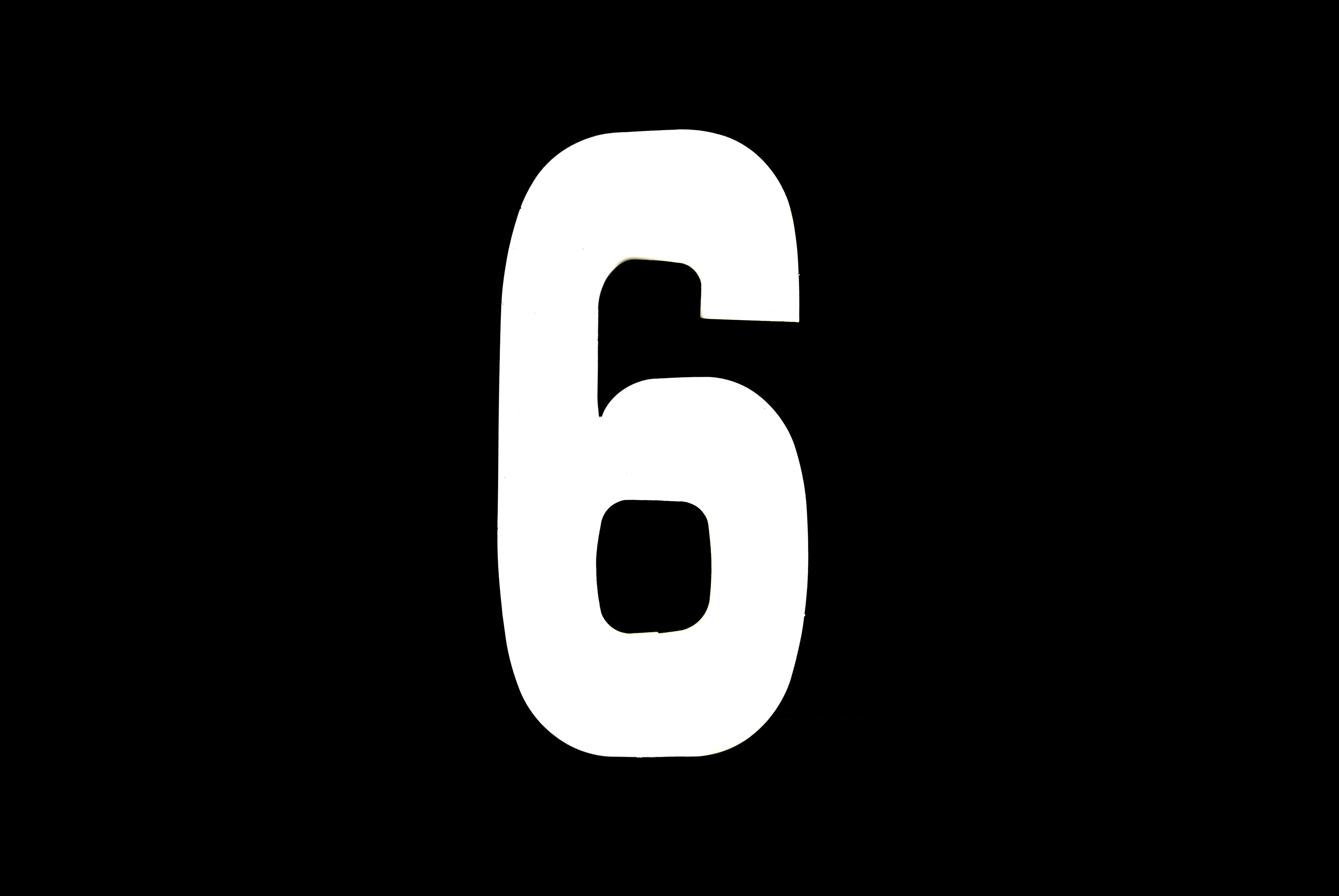 RACE NUMBERS - 6 SIX / 9 NINE - WHITE, PACK OF 100 / 15cm 6 / VINYL STICKER