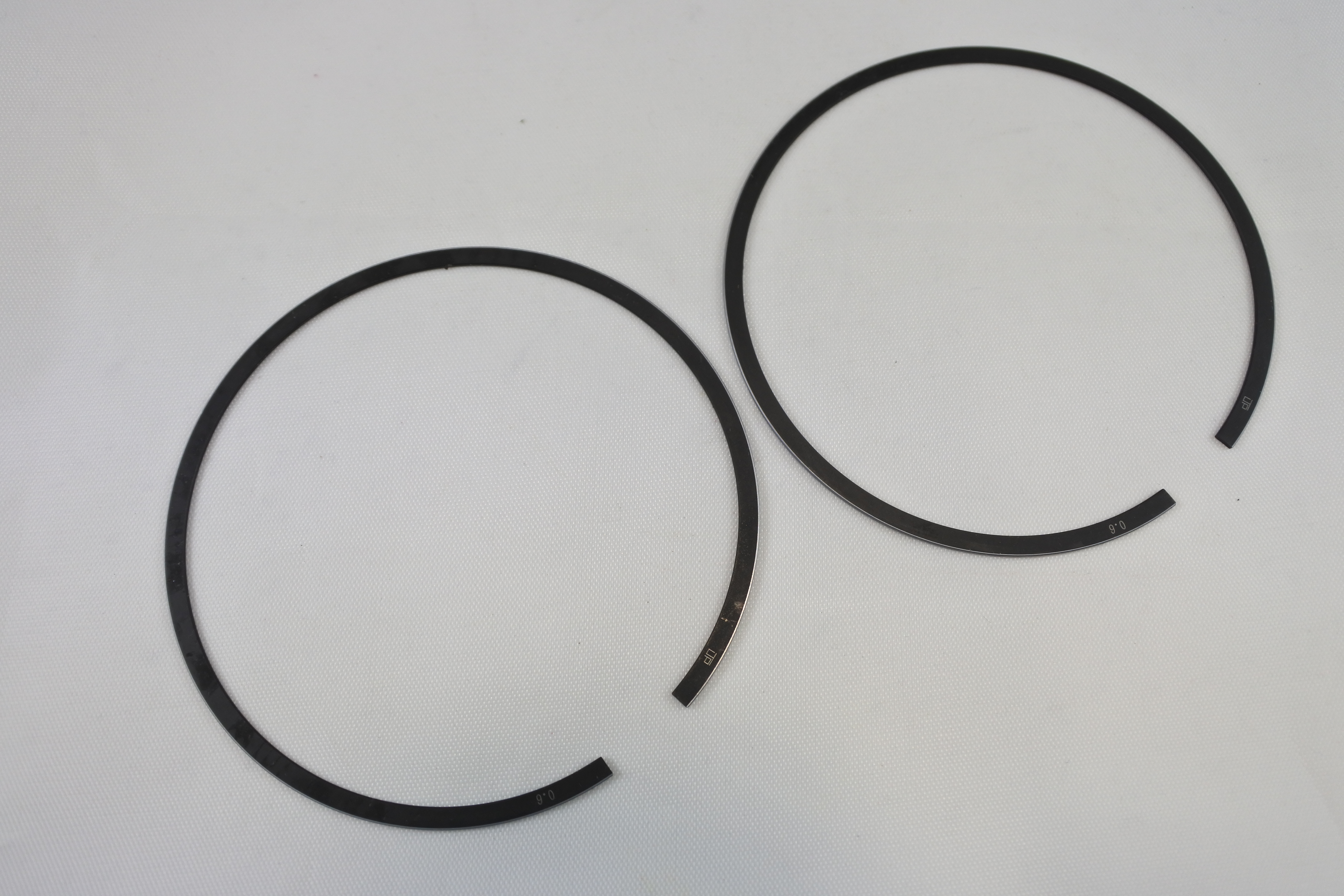 PISTON RING SET 70-78 OSSA ALL MODELS 250 .60 MM OVER VINTCO OW-118-054S-60 image 1