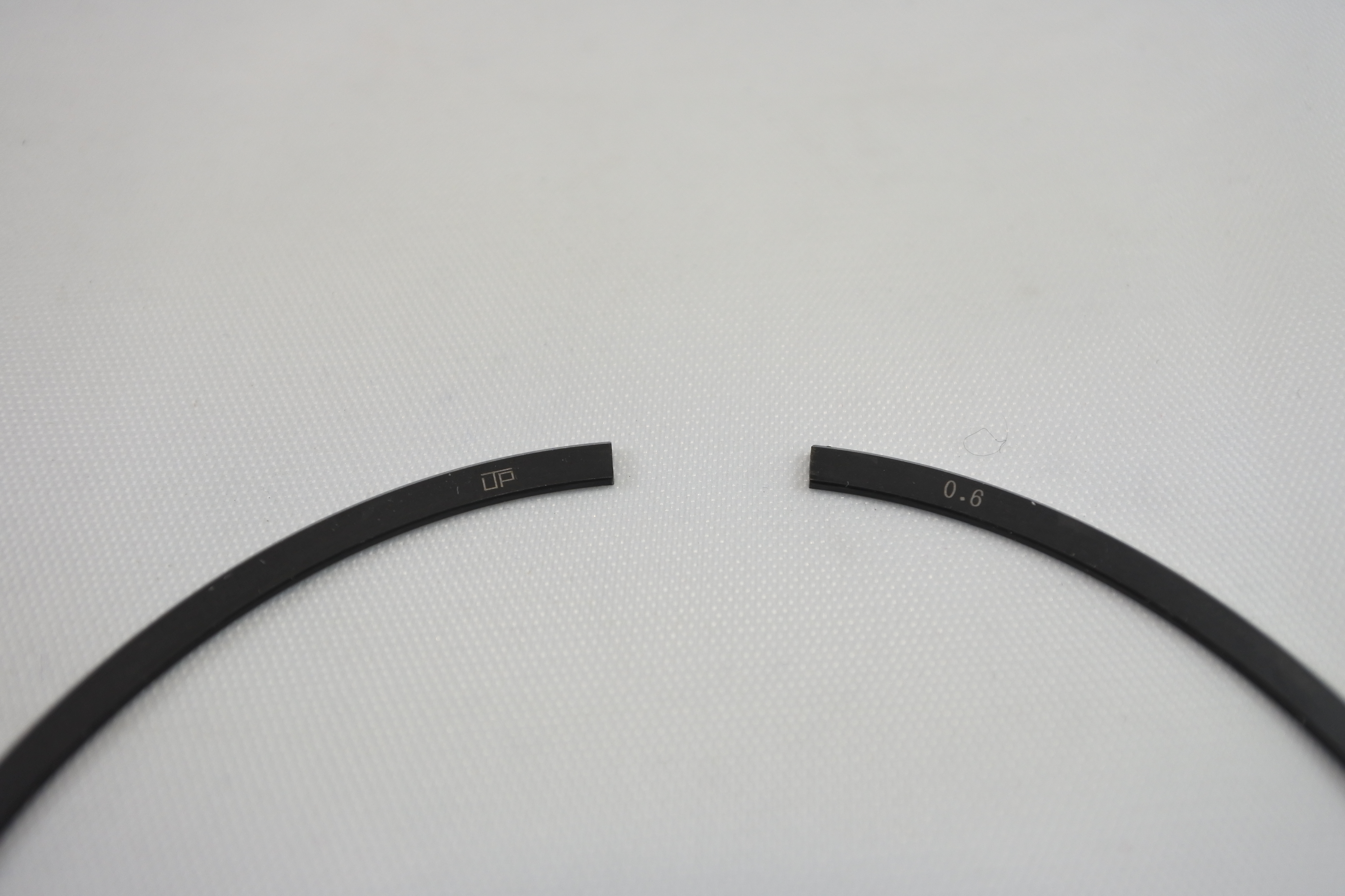 PISTON RING SET 70-78 OSSA ALL MODELS 250 .60 MM OVER VINTCO OW-118-054S-60 thumbnail 2