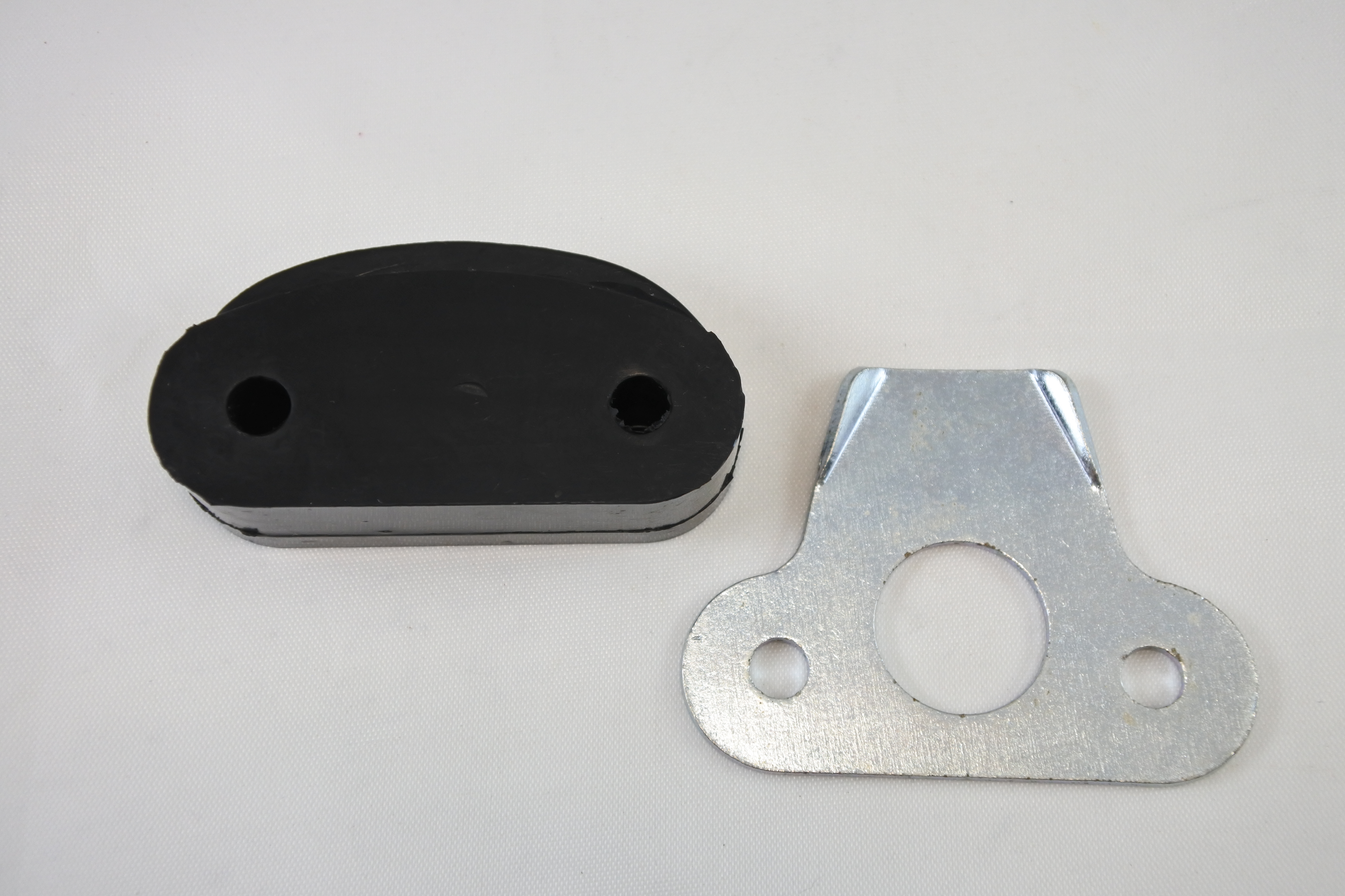 CHAIN TENSIONER BLOCK 71-78 OSSA EXPLORER MAR 250 350 VINTCO OW-122-833 image 1