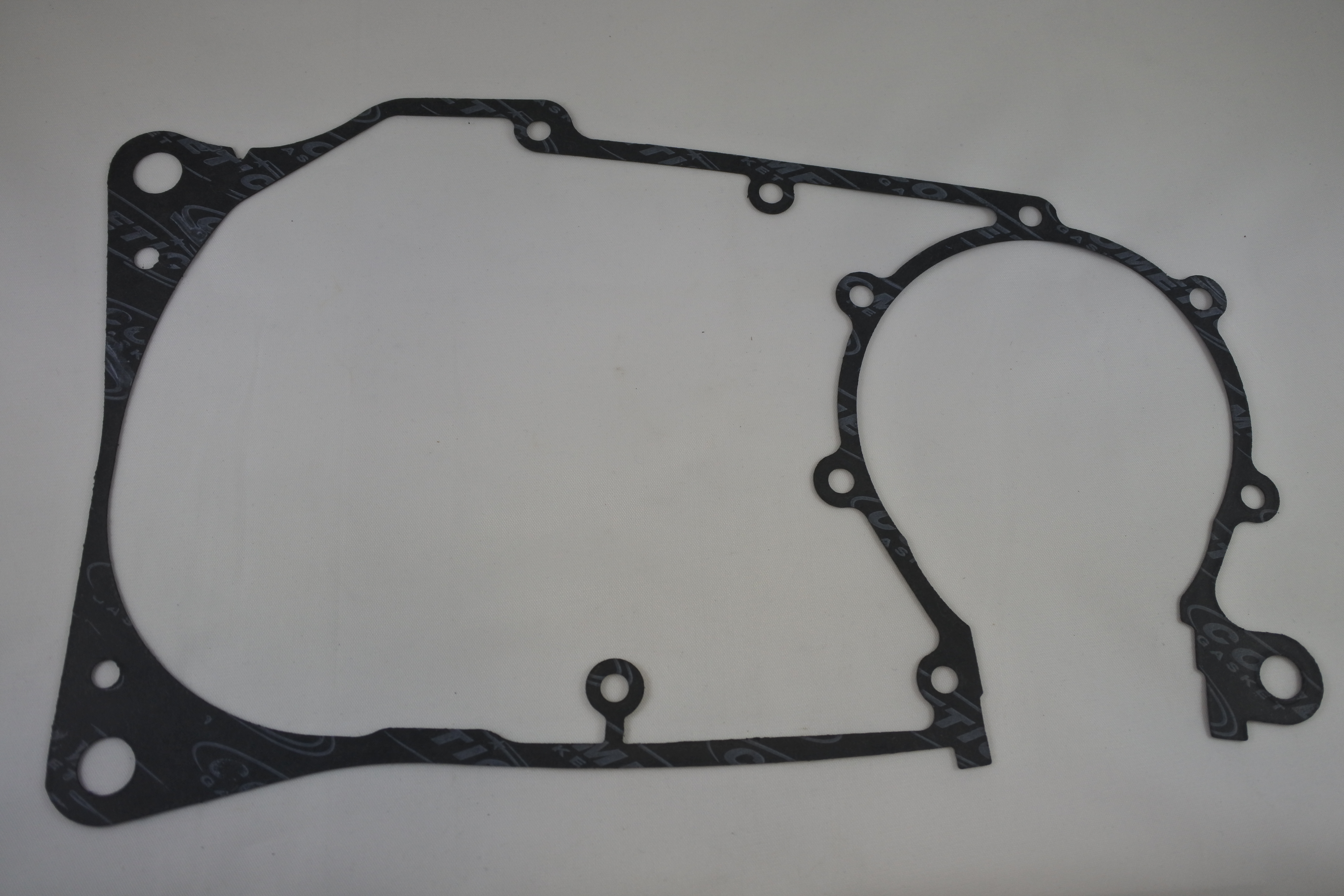 CENTER CASE GASKET 73-78 OSSA EXPLORER MAR PHANTOM GP ISDT ST-1 PIONEER LARGE VINTCO OW-123-215 image 1
