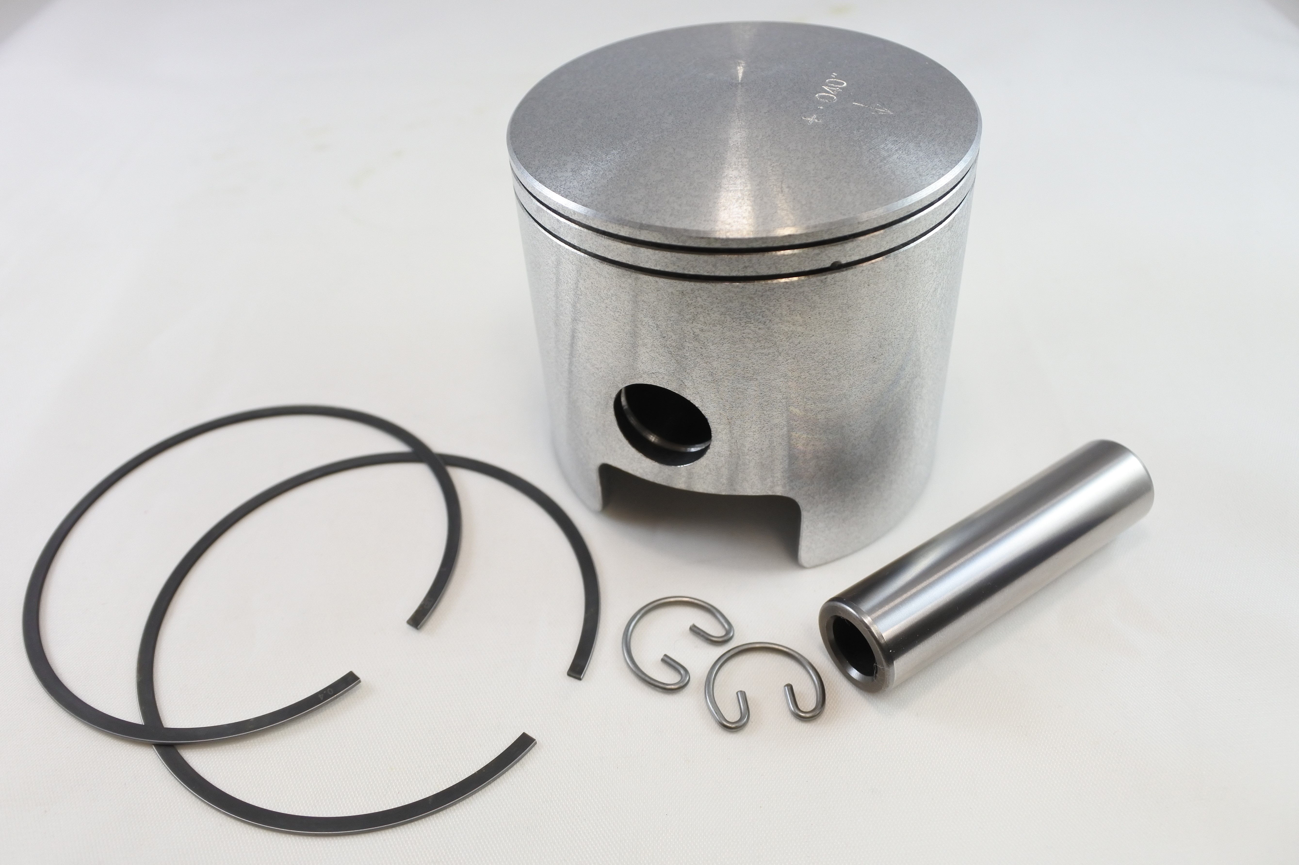 PISTON KIT 70-78 OSSA ALL MODELS 250 2ND OVERSIZE VINTCO OW-133-003-S.40 image 1