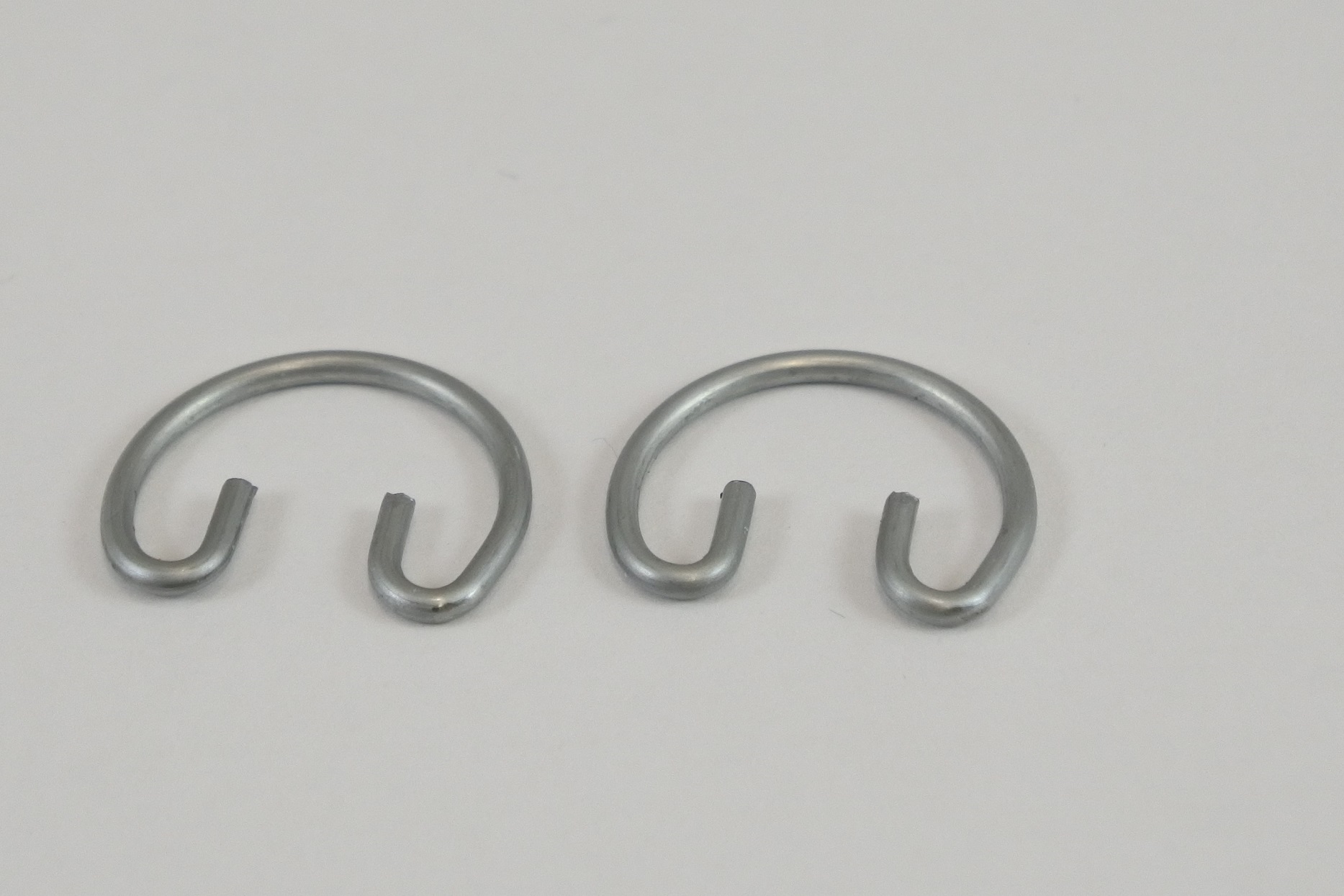 PISTON CIRCLIP KIT 70-78 OSSA ALL MODELS 250 VINTCO OW-991-109B image 1
