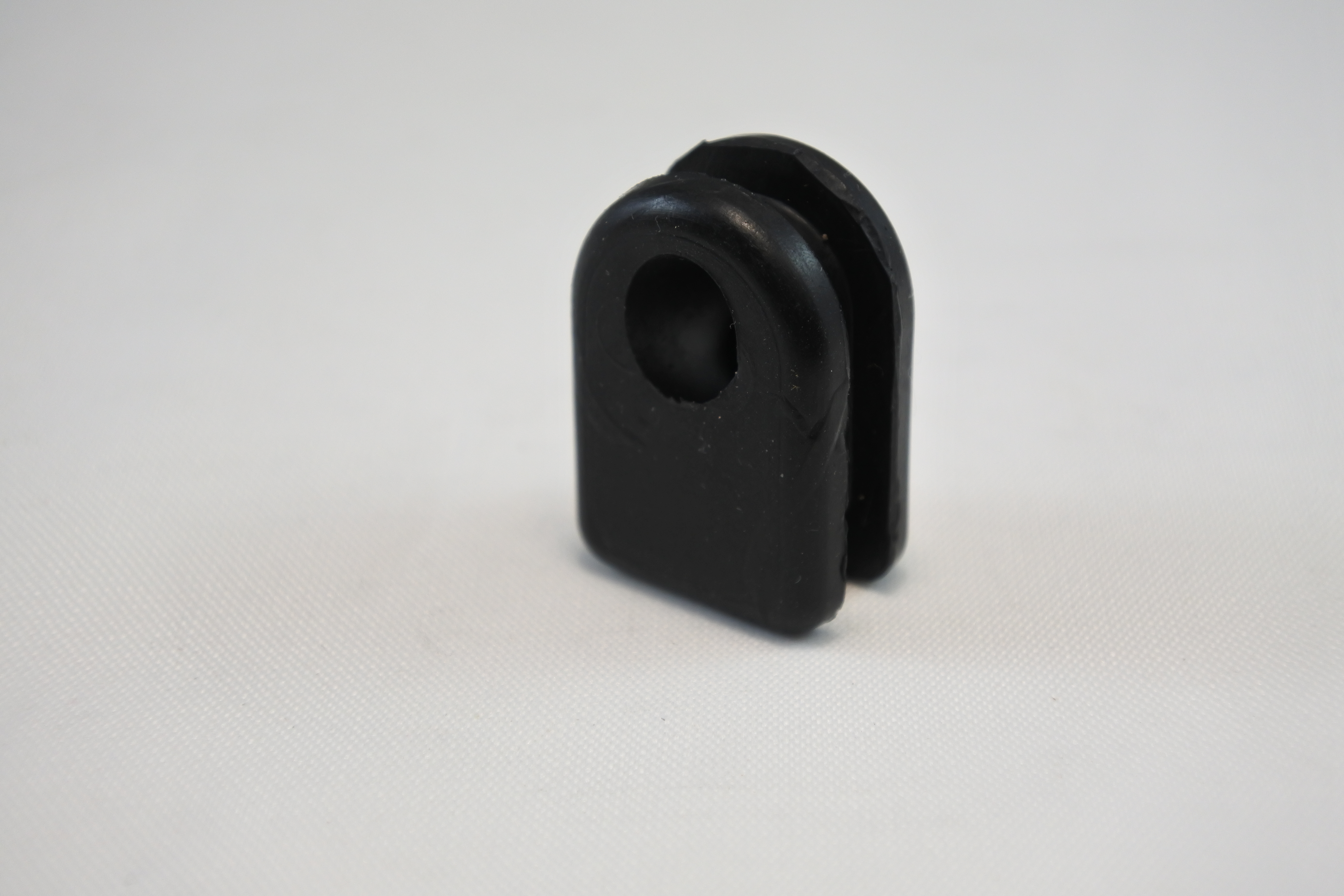 RUBBER IGNITION GROMMET 70-78 OSSA ALL MODELS 125 175 250 350 VINTCO OW-991-611 thumbnail 3