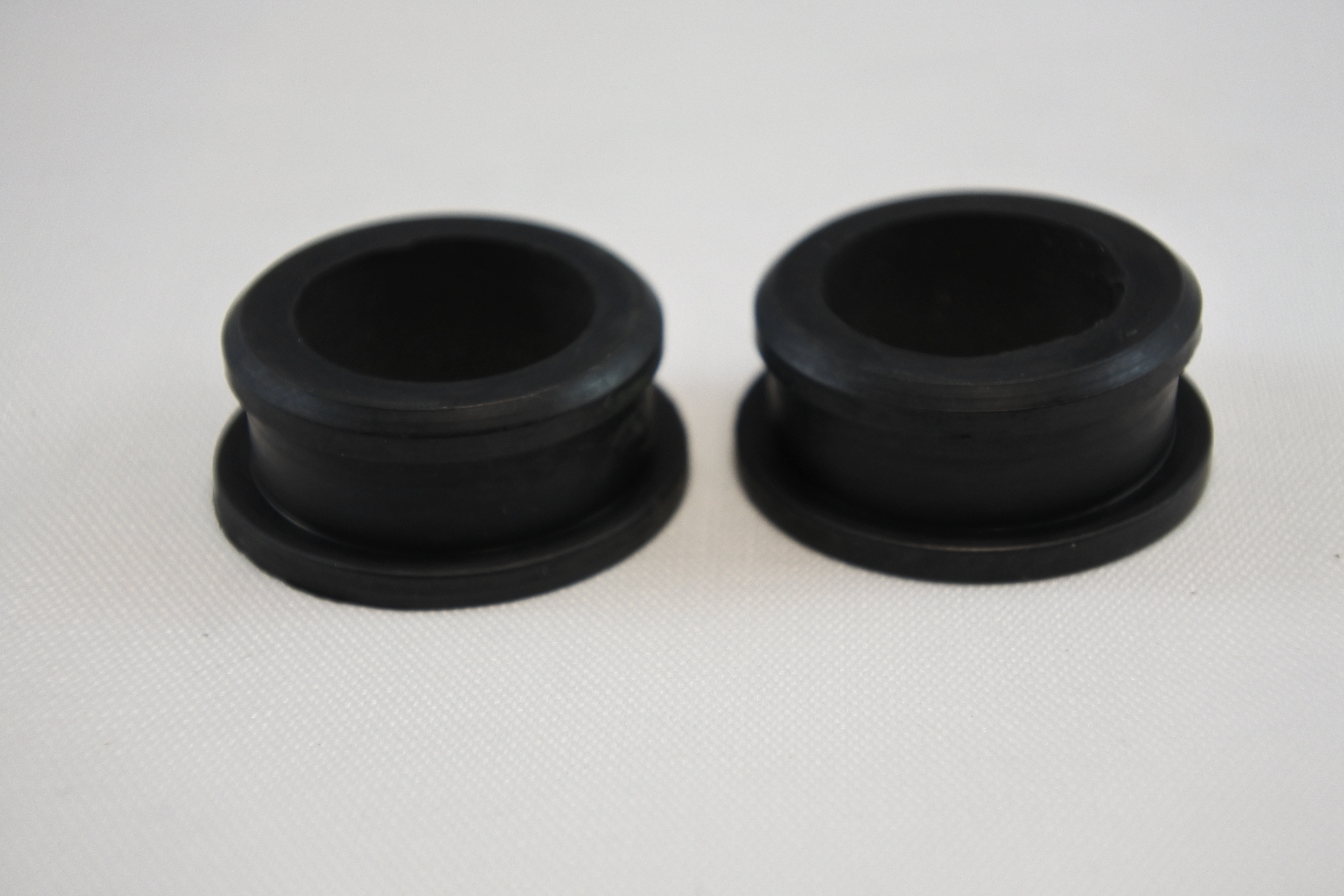 BRAKE SHAFT BUSHING 71-73 OSSA PIONEER 175 250 VINTCO OW-992-121 image 1
