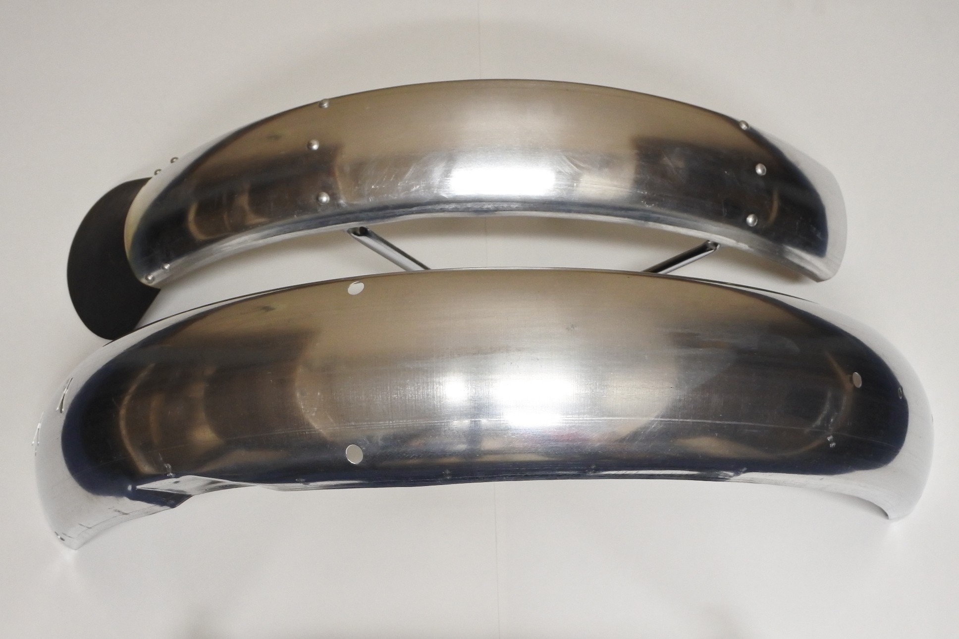 FENDER SET 71-78 OSSA MAR EXPLORER 250 350 ALUMINUM VINTCO OW-FDR-001 thumbnail 3