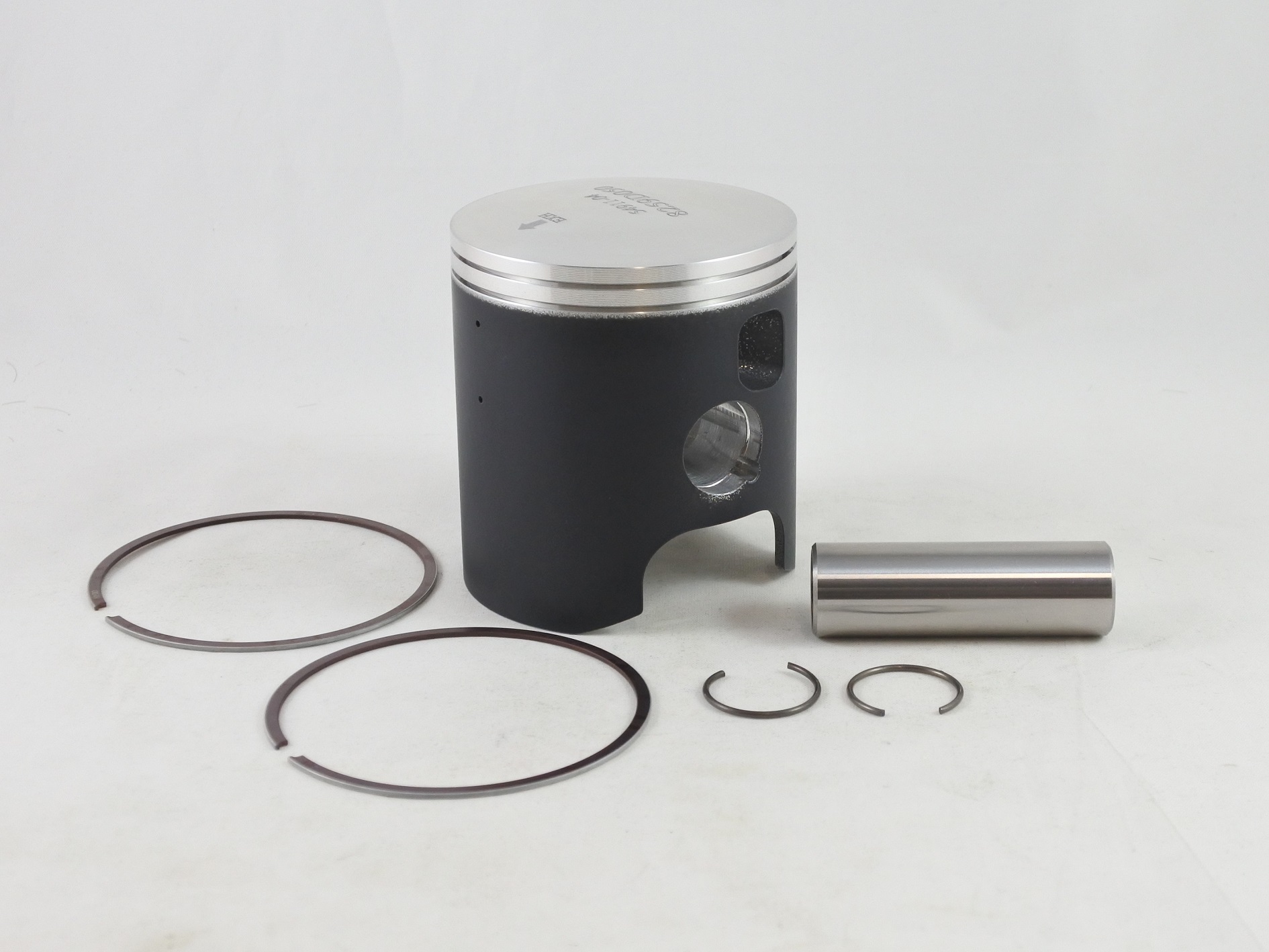 PISTON KIT 88-92 SUZUKI LT R 250 67.5mm 0.5mm OVER VINTCO PSS26-0.5 image 1
