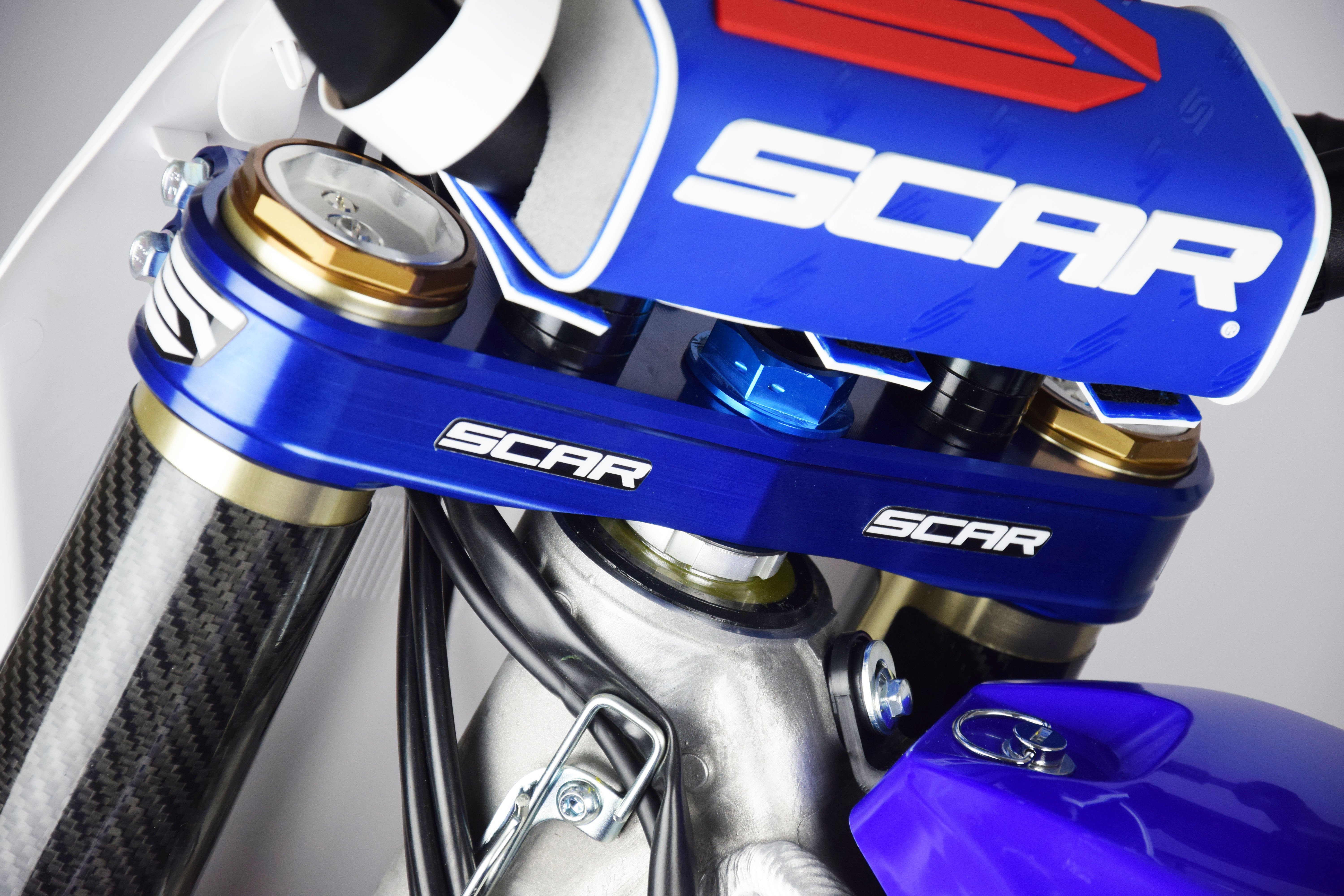 TRIPLE CLAMPS BLUE YZF OFFSET 22mm SCAR S1424 thumbnail 3