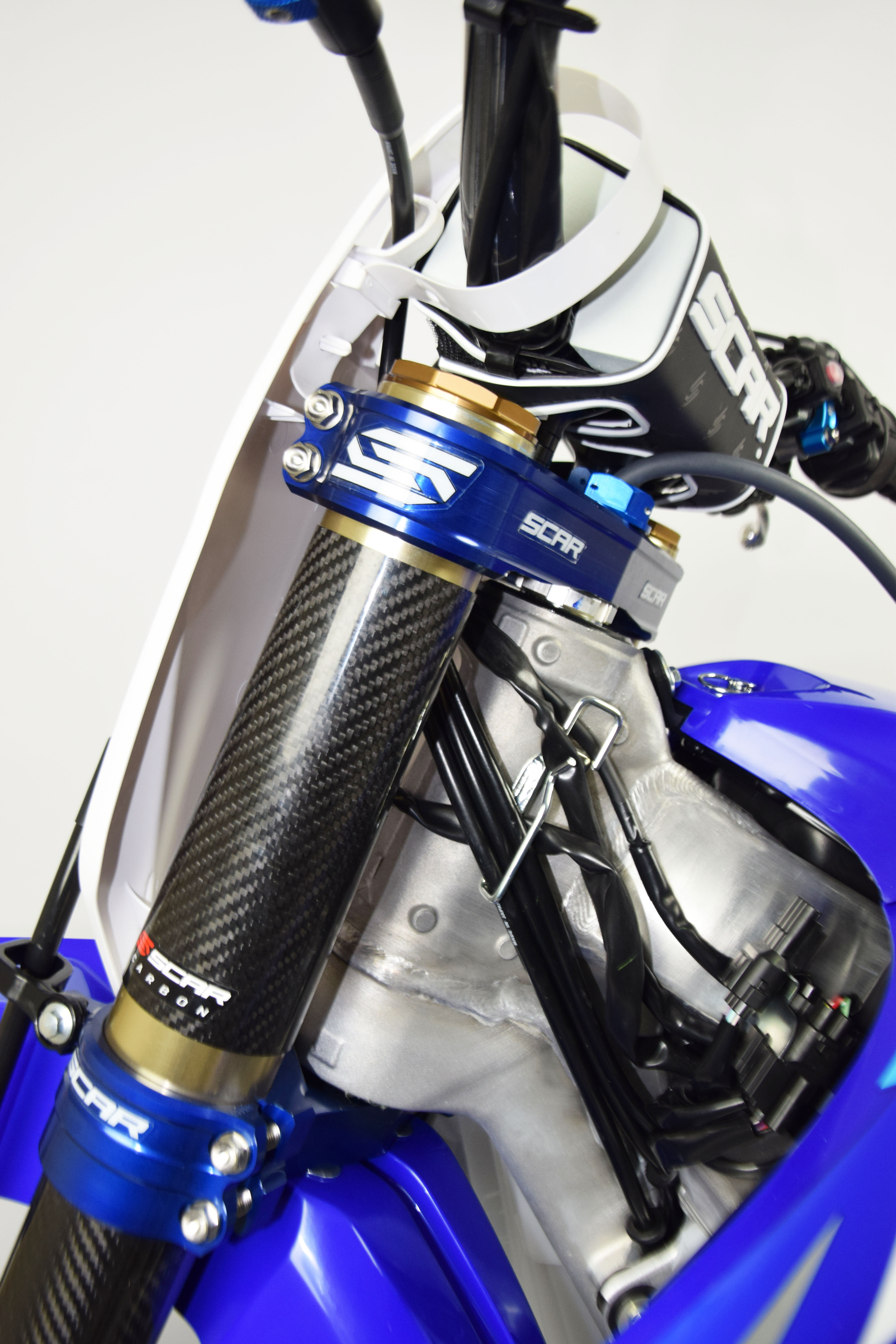 TRIPLE CLAMPS BLUE YZF OFFSET 22mm SCAR S1424 thumbnail 4