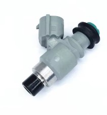 FUEL INJECTOR 297500-1070 2014 GM Diesel Trucks Heavy-Duty Equipment image 1