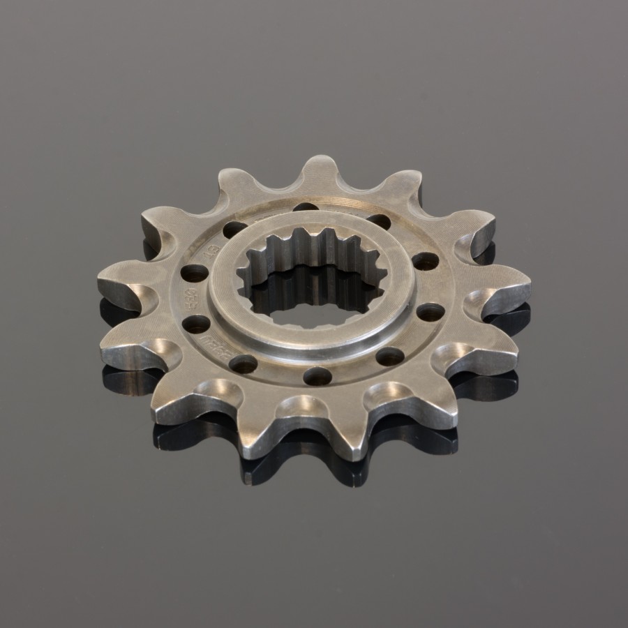 FRONT SPROCKET RENTHAL 447, SUZUKI 447--520-13P image 1