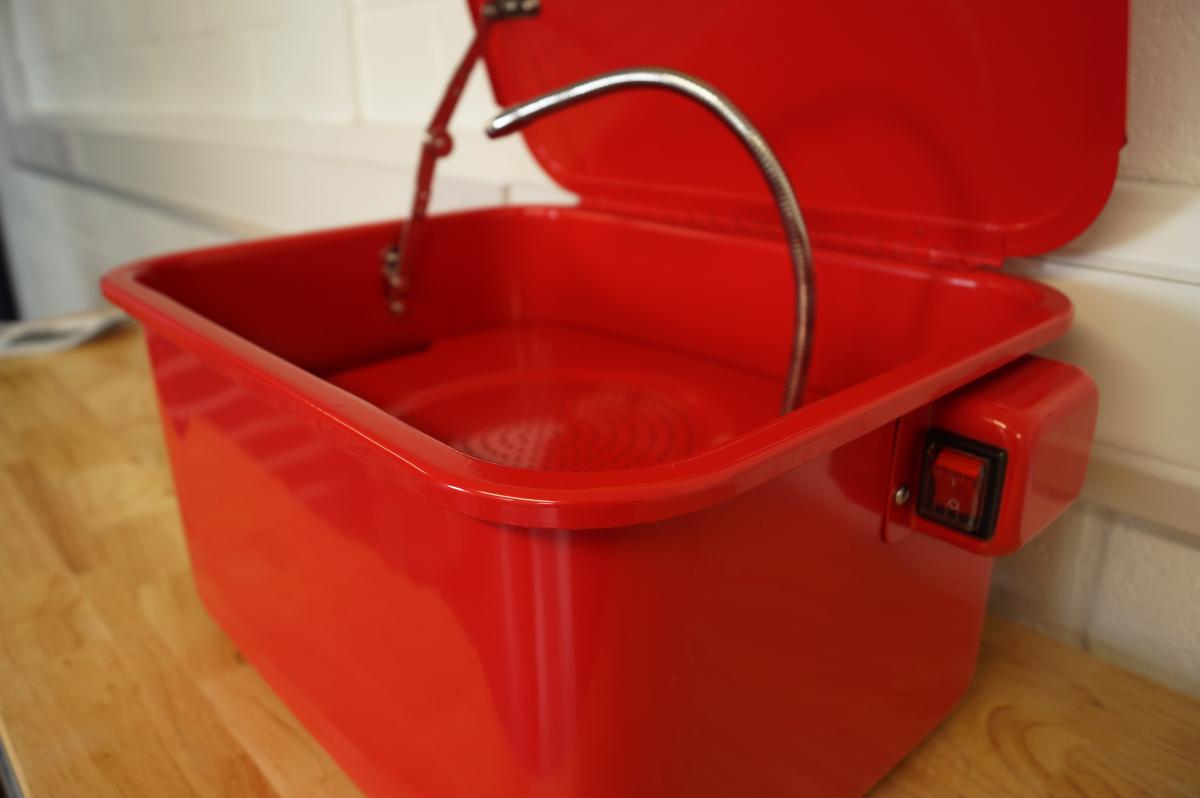 PARTS WASHER / BENCH 3.5GL, 3.5 GALLON / ENGINE CLEANER WASHER, RED thumbnail 4
