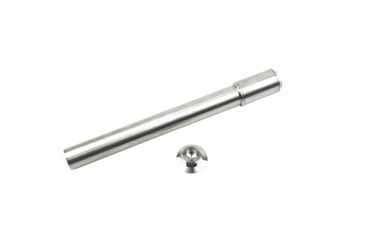 KTM NEW FRONT SPINDLE & NUT M20x1.5, TITANIUM GR5 79109081033 / 70009082000, FIR-BARND / GRADE 5 thumbnail 2