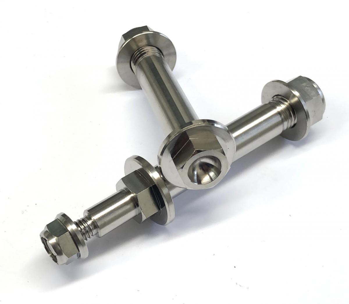 GR5 LINK ARMS BOLTS M10x54.50, 90133-MKE-A00 & 90131-MKE-A00 thumbnail 3