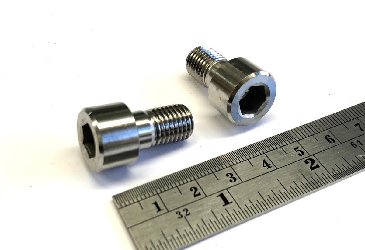 GR5 SUB FRAME BOLT UPPER KX, ALLEN M10x17mm / PITCH 1.25mm, 92002-1713 / 920021713 thumbnail 3