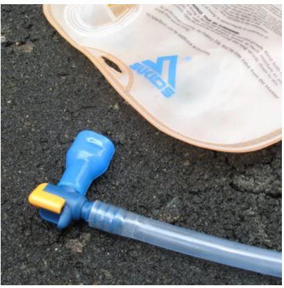 (PACK OF 2) Bite Valve Piping Nozzle Blue, Hydration Bladder Mouth Pieces, Note. This is not made by Camelbak thumbnail 2