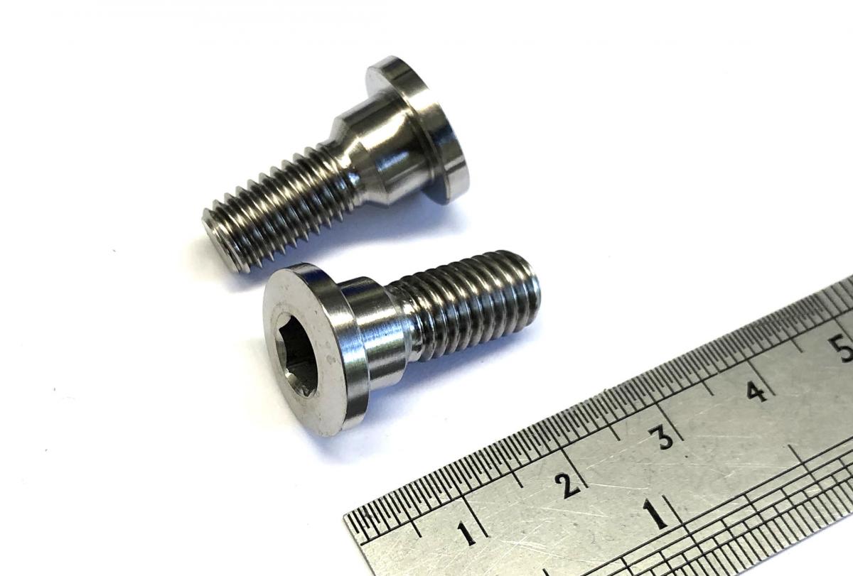 GR5 SUB FRAME BOLTS KX 65 125, 92150-1839 92153-1621 PACK OF 2 thumbnail 2