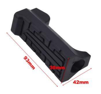 FRONT RUBBER FOOTRESTS 2005-PRESENT YAMAHA YBR125 YBR 125 5VL-F7413-00 thumbnail 3