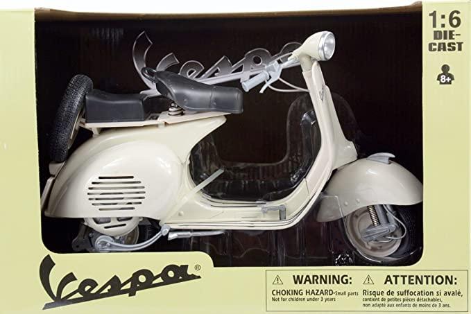 MODEL DIE CAST VESPA 150 VL1T, OFF WHITE CREAM, SCALE 1:6, NEWRAY 49273 thumbnail 3