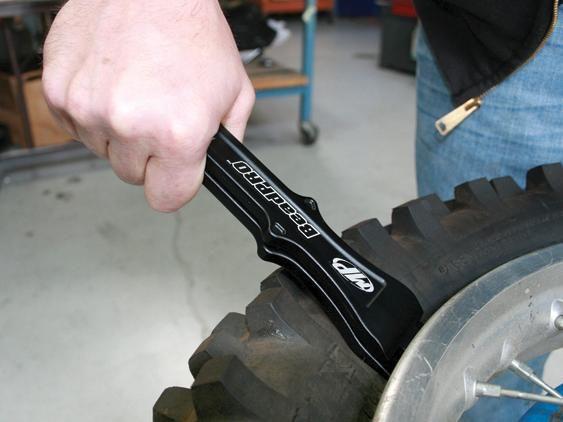 BEEDPRO TYRE BEAD BREAKER LEVERS 10 MOTION PRO 08-0519 thumbnail 2