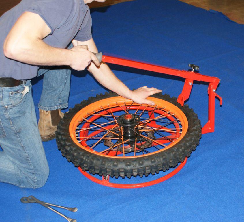 TYRE / MOUSSE CHANGER RED, TAG-Z SINGLE RING TYRE CHANER thumbnail 2