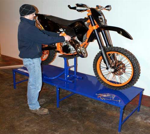 MOTORCYCLE WORKBENCH 440, CR RED, BIKE WORK BENCH, 42kg FREIGHT CHARGE L115xH20xW70cm thumbnail 3
