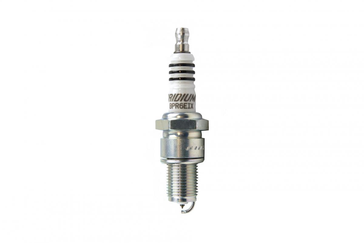 NGK SPARK PLUG BPR6EIX 6637 thumbnail 2