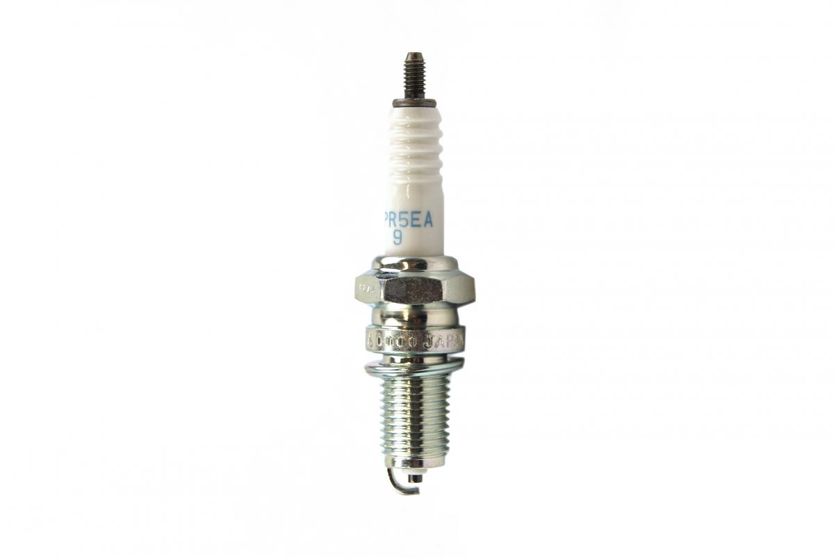 NGK SPARK PLUG DPR5EA-9 2887 thumbnail 2