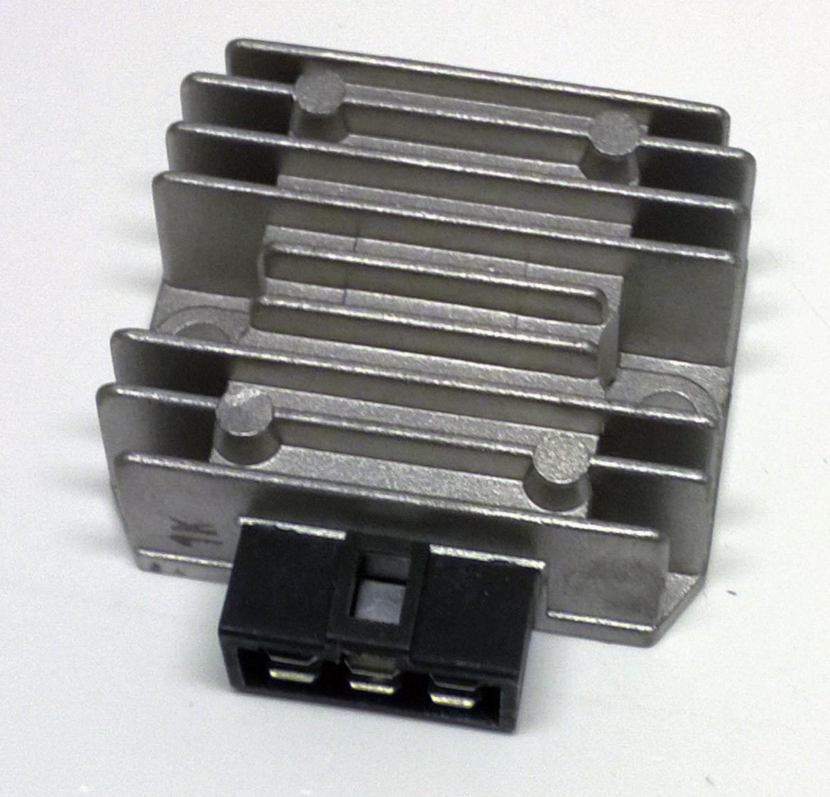 REGULATOR KLX650 C 1993-96, OEM. 21066-1091 KAWASAKI thumbnail 2