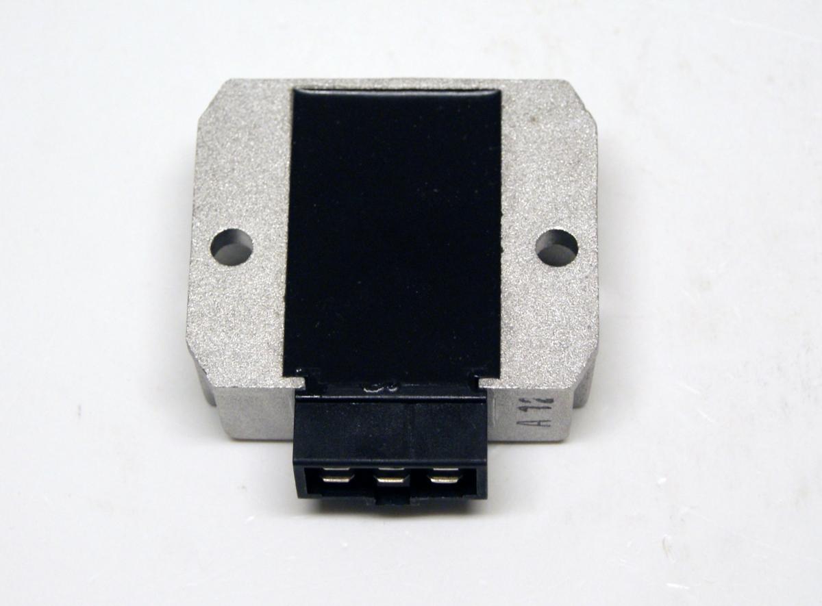 REGULATOR VOLTAGE 12V / 25A KAWASAKI 21066-1038, 44-431, RK10-326, 10-326,SH548-12 / 21066-1052 SH561-12 thumbnail 2