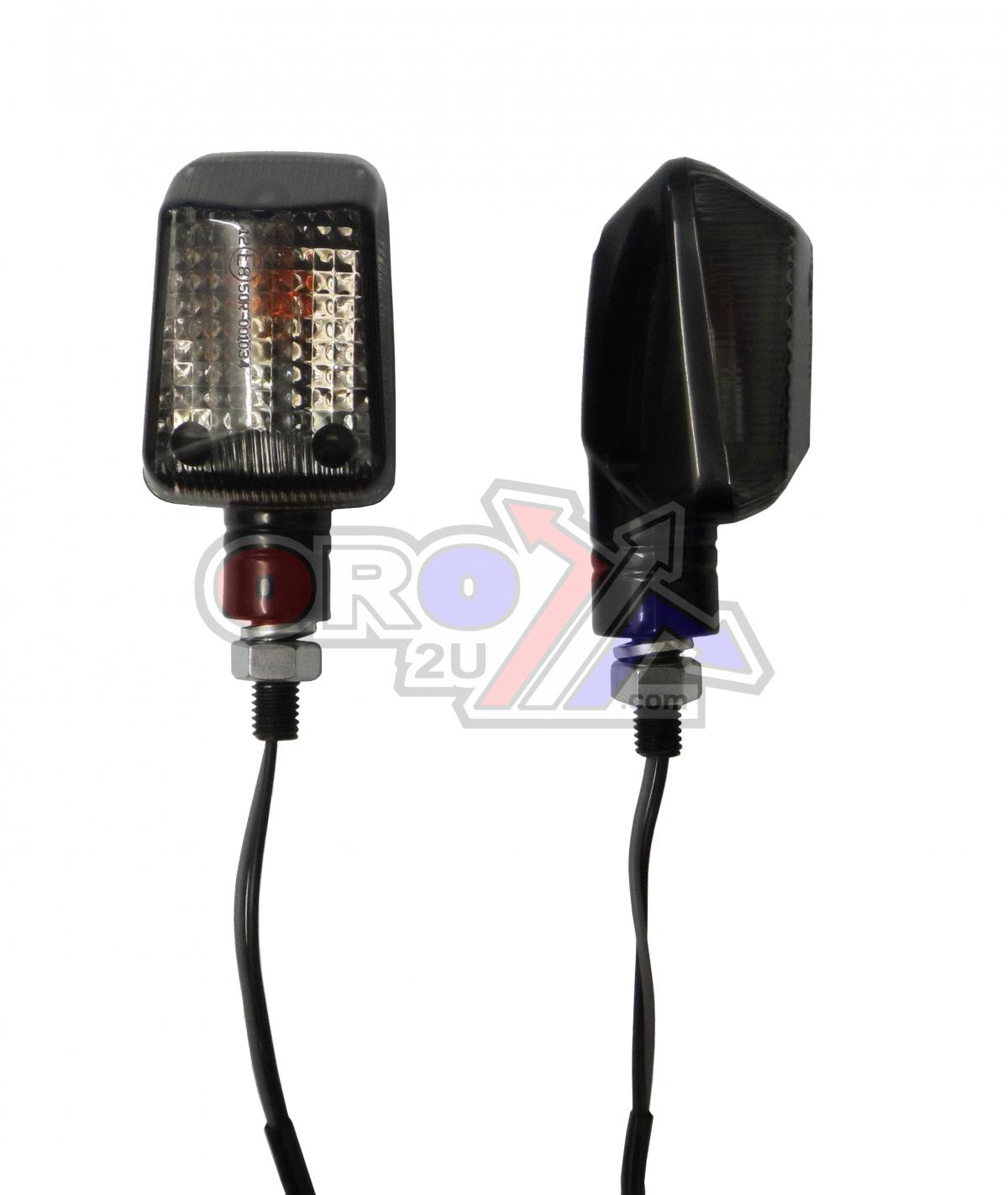 INDICATORS SMOKE LENS PAIR, RECTANGULAR BLACK LOOK CASE, 121405304 image 1