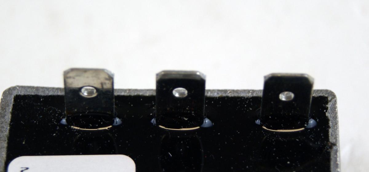 REGULATOR 12V / 8A DUCATI, APRILIA, ARROWHEAD ADC6001 thumbnail 3
