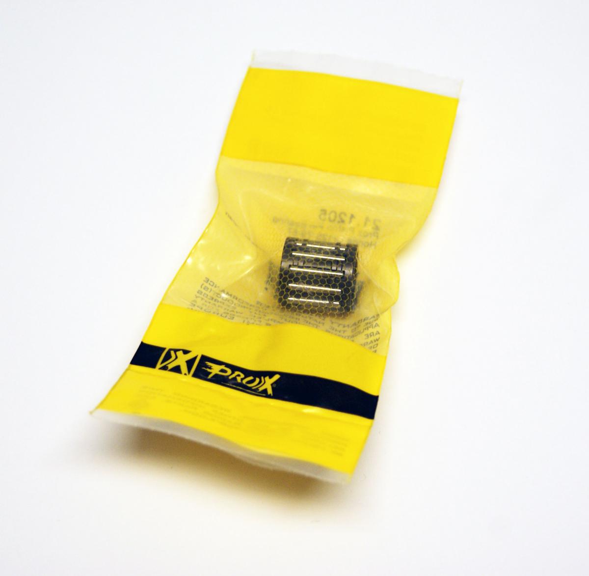 SMALL END 14x18x18 BEARING, PROX 21.1205 MADE IN JAPAN thumbnail 2
