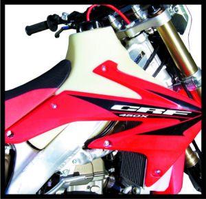 CRF450X 05-09 3.4usg WHITE, CLARKE FUEL TANK 11465 image 1