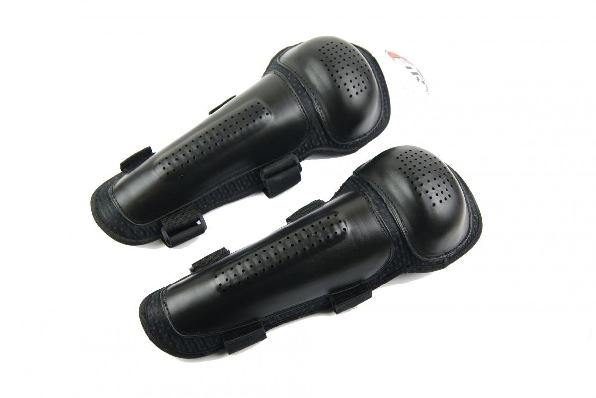 KNEE PAD SET ADULT BLACK image 1