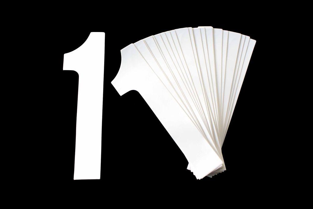 1 WHITE 8No.20cm. PACK image 1