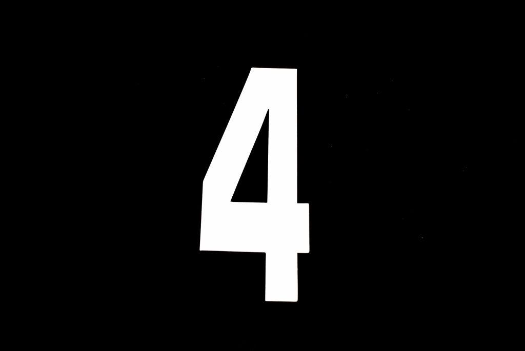 4 WHITE 8No.20cm. EACH image 1