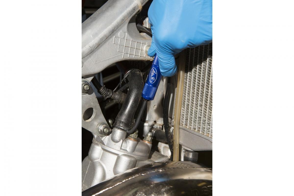 HOSE REMOVAL TOOL MOTION PRO 08-0646 thumbnail 3