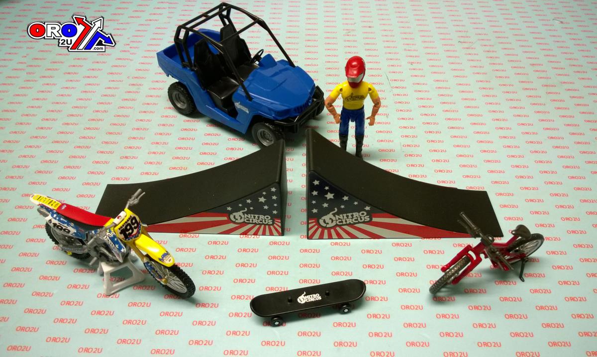 MODEL DIE CAST NITRO CIRCUS PLAY SET, WITH PASTRANA MX BIKE, 1:18 SCALE, NEWRAY 67685 thumbnail 5