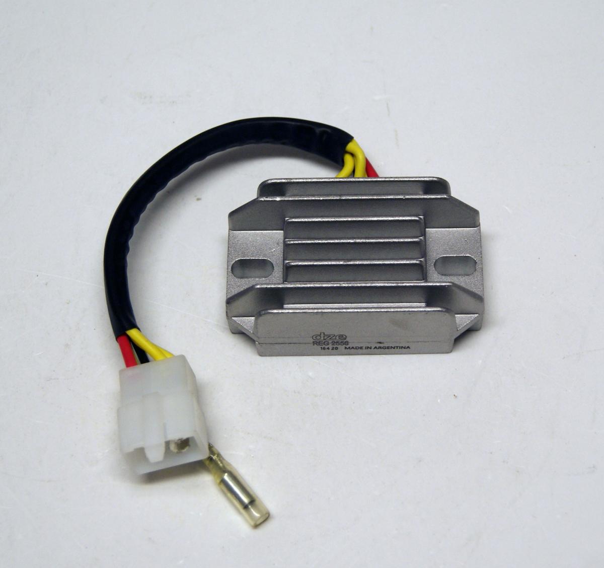 REGULATOR 32800-35B00 LT230E, DEZ 02556-04 SUZUKI LT250E QUADRUNNER 87-93 thumbnail 2